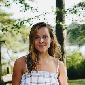 Meet your Posher, Eliza